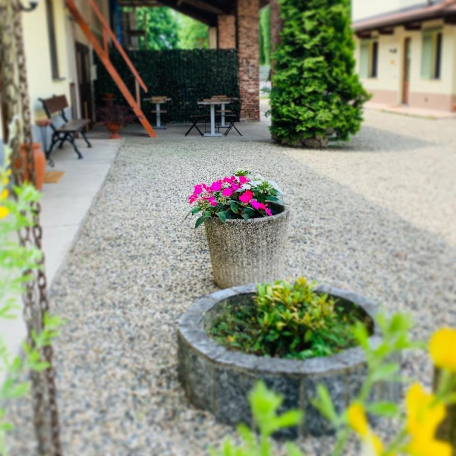 B&B Dallo Zio Ottobiano Exterior photo